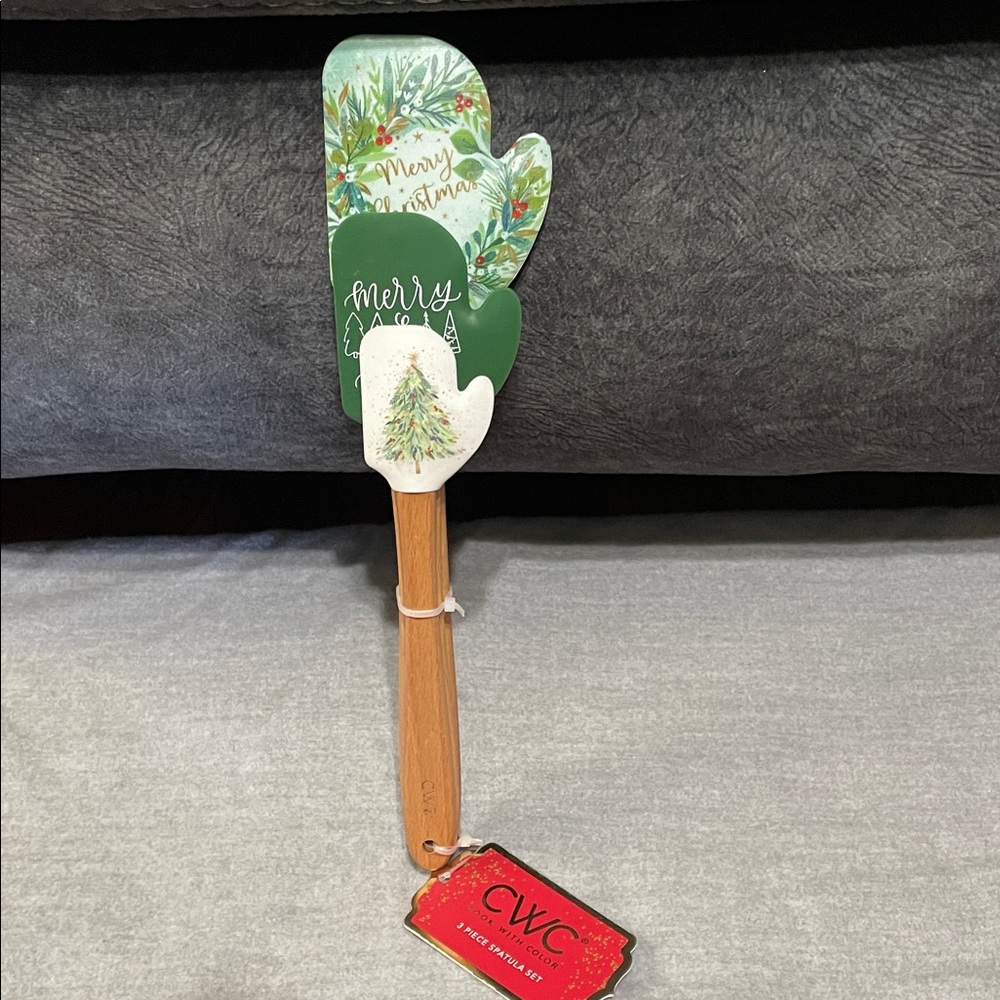 Festive Green and White Spatula Set